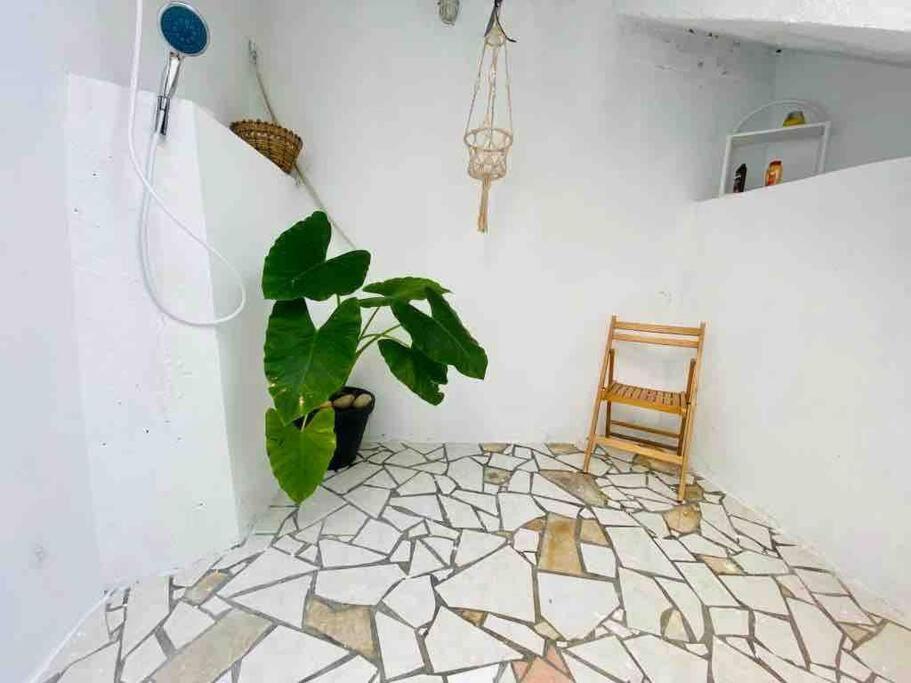テール・ド・オーHabitation Nala Proche Bourgアパートメント エクステリア 写真